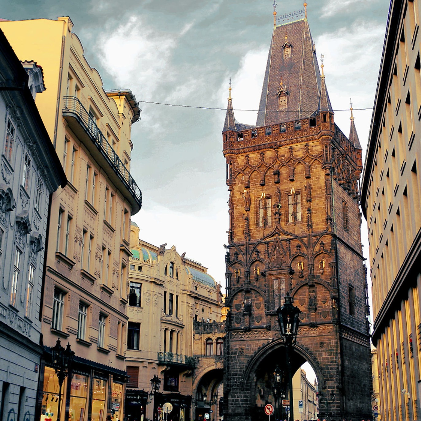 Прага + руїн бари Будапешта